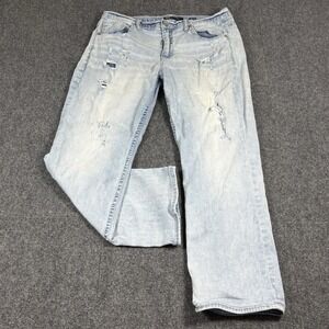 BKE Buckle Tyler Jeans Men Fits 36x29 Blue Denim Distressed Stretch Straight Leg